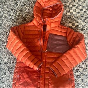 Burton womens Vibrant Orange Puffer Jacket